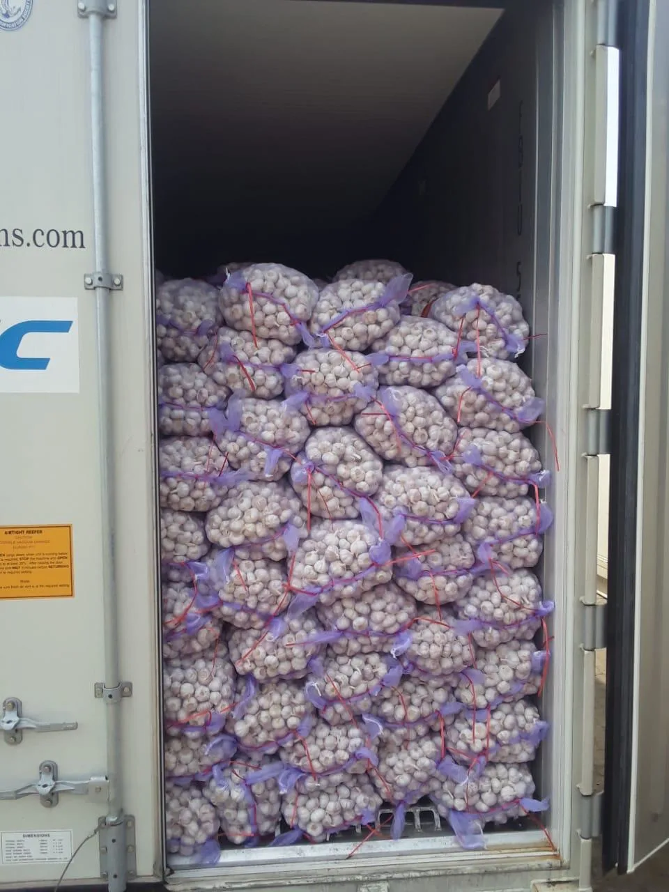 Captain World Trade Ltd Agro Items Raw Garlic